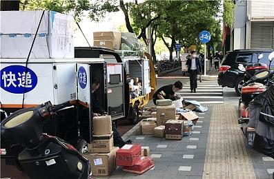 庆祝达成100万粉丝 《恐怖巧克力工厂》公布新游戏截图